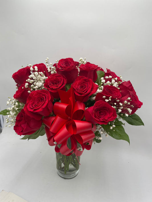 24 Roses & Baby's Breath